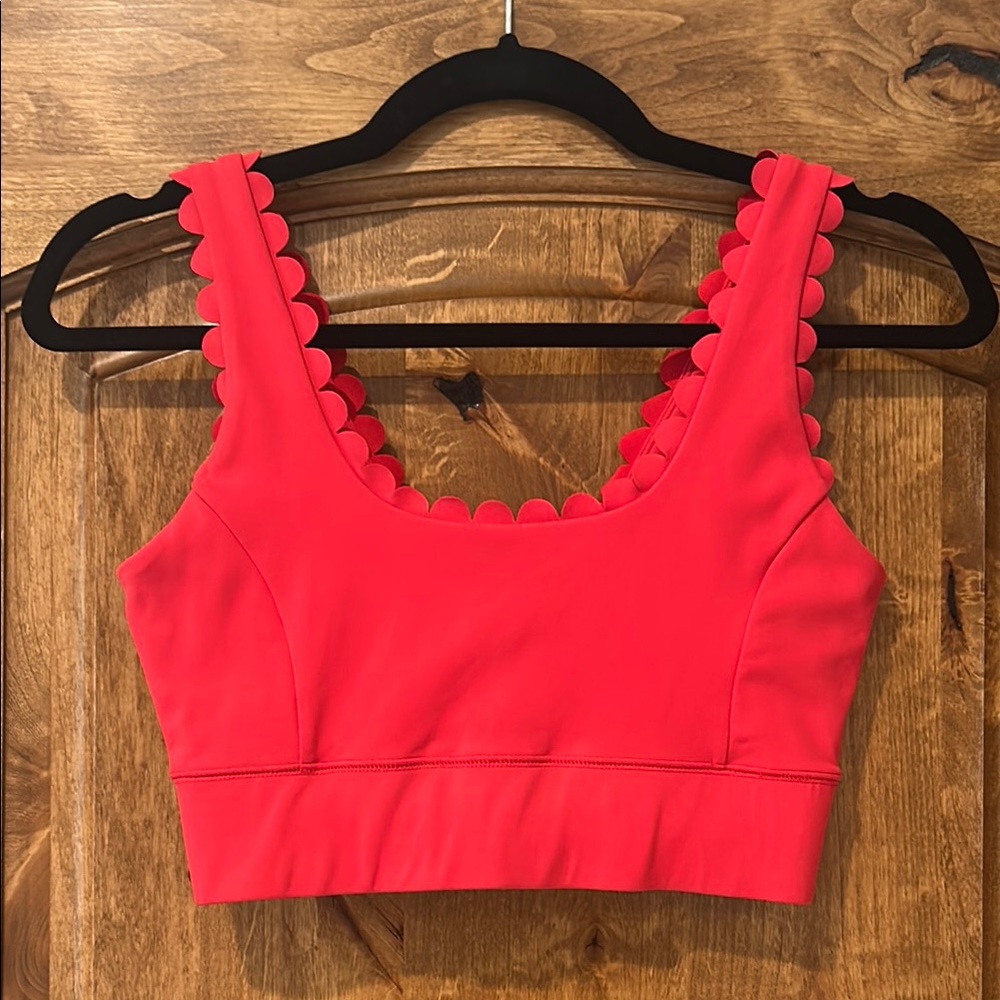 Scalloped Red Women's Sports Bra